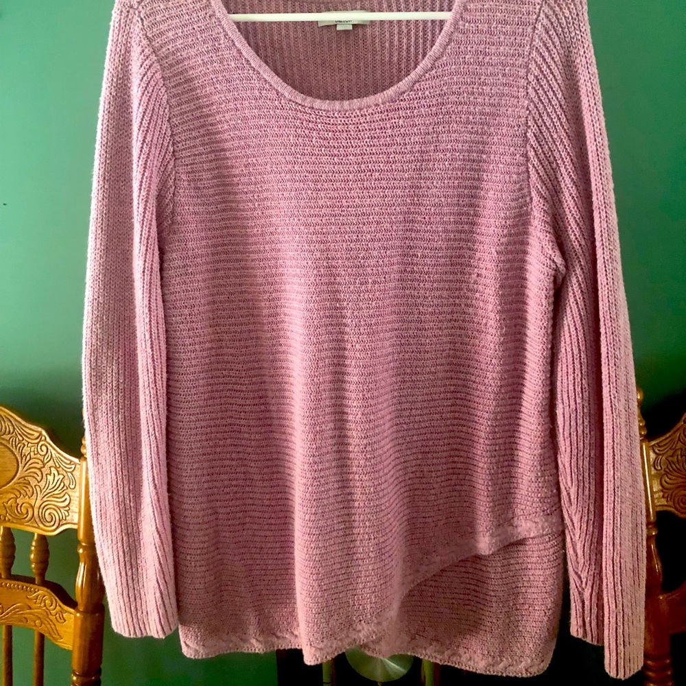 Soft, stretchy women’s sweater.